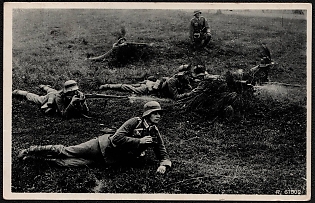 1935 'Our Reichswehr Camouflaged Riflemen in Battle', Nazi Propaganda Postcard