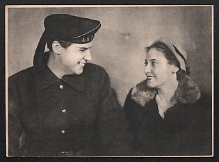 1943 ''Kremlin Chimes'. Masha — S. S. Pilyavskaya, Sailor Rybakov — B. N. Livanov, People's Artist of the RSFSR, Laureate of the Stalin Prize' Soviet Union, WWII, Military, Picture Postcard
