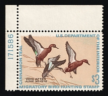 1971 $3 Duck Hunt Permit Stamp, United States (Sc. RW-38, Plate Number, Corner Margins, CV $30, MNH)